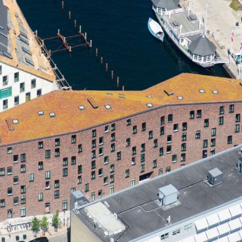 Krøyers Plads ligger i det gamle byområde på Christianshavn